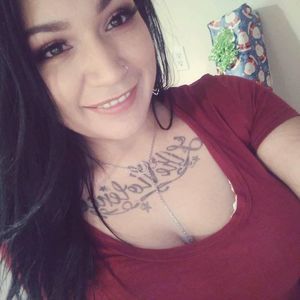 Meet your Posher, Jade